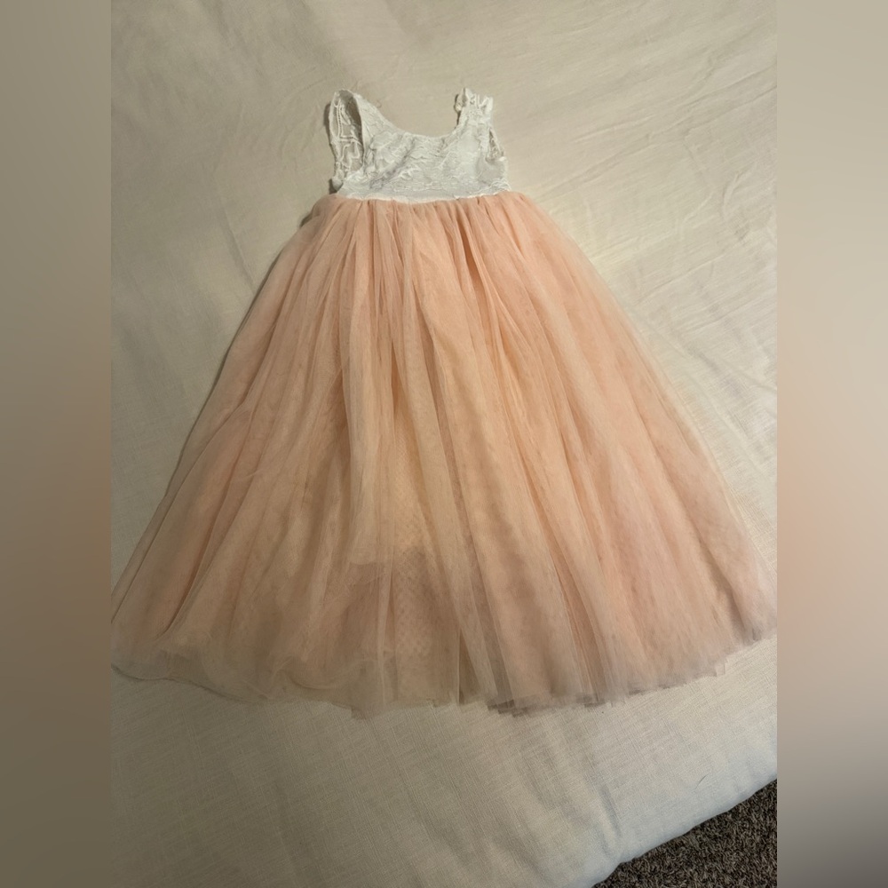 Elegant White and Pink Tulle Dress